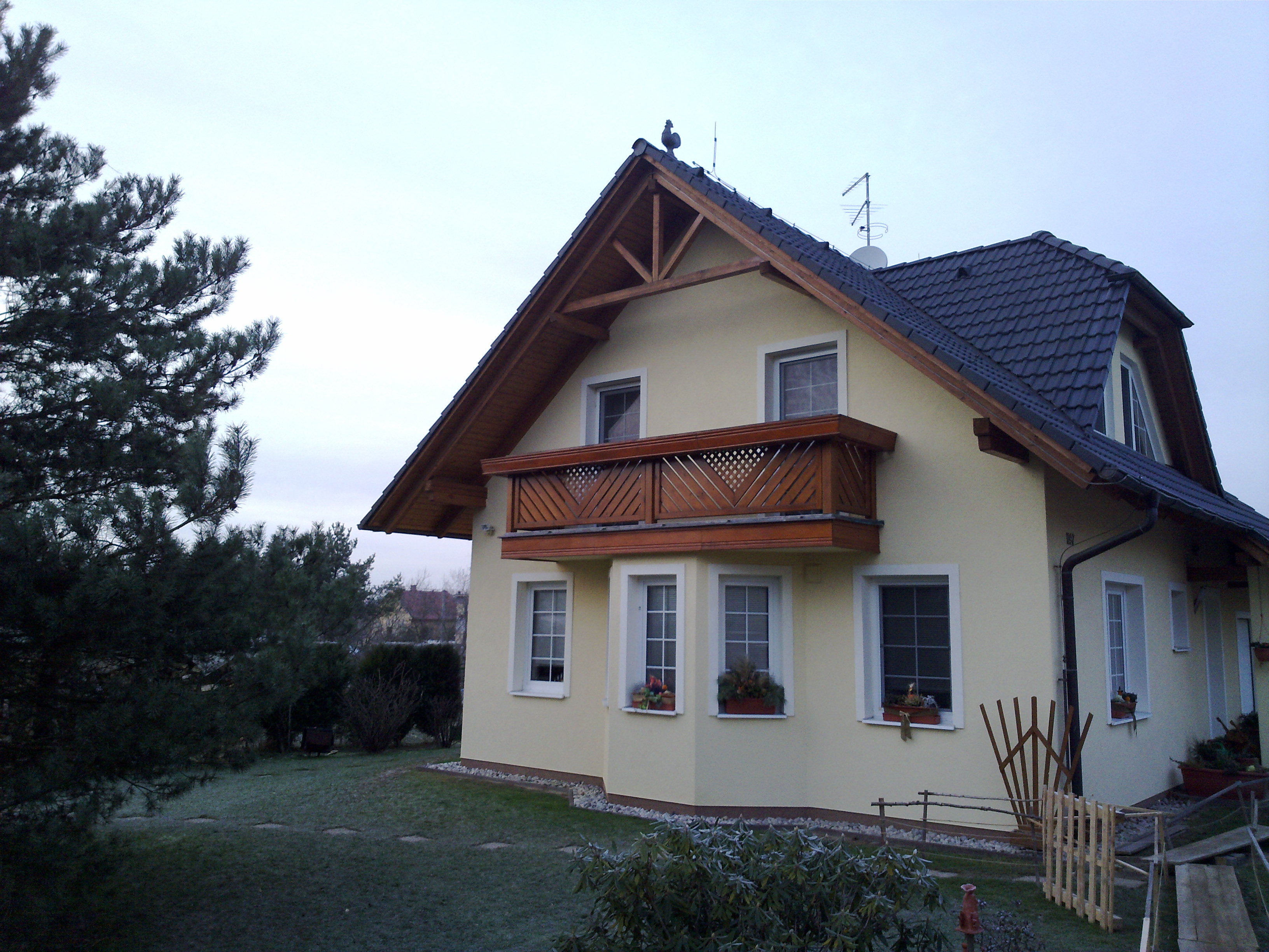 Dřevěné terasy a pergoly